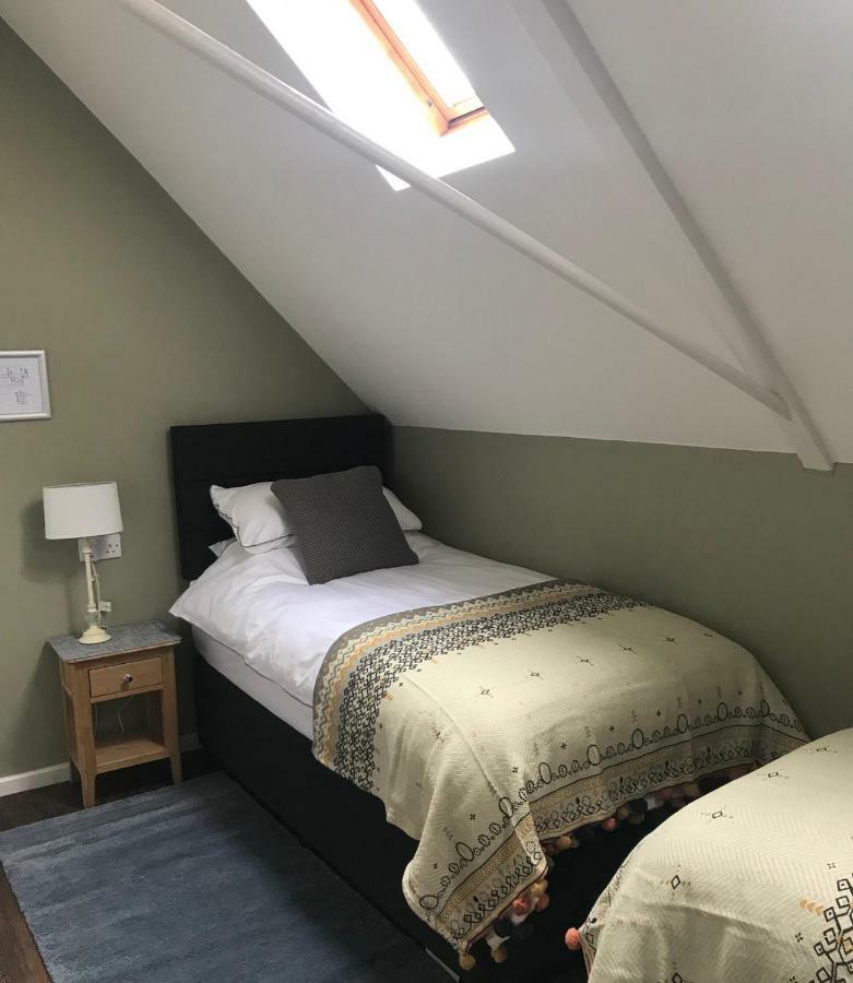 The Old School House Bed and Breakfast Haltwhistle Exteriör bild